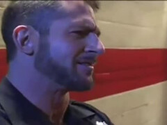 Два спортсмена жестко выебали попку товарища