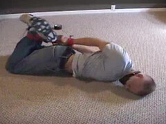 Красивые парни устроили БДСМ в квартире