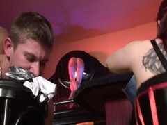 Школьник долбит попу друга с кляпом во рту