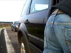 Гейская порнуха в машине удовлетворила двух мужиков